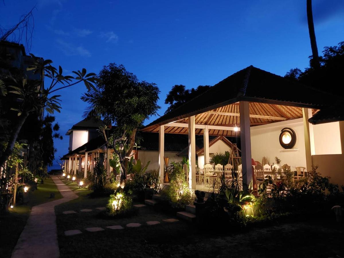 Utama Villas Beach Front Candidasa Exteriör bild