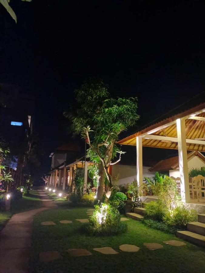 Utama Villas Beach Front Candidasa Exteriör bild