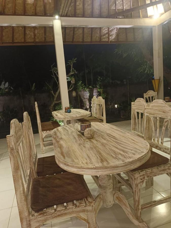 Utama Villas Beach Front Candidasa Exteriör bild