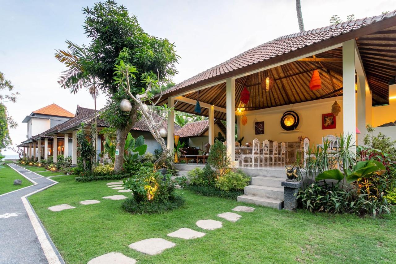 Utama Villas Beach Front Candidasa Exteriör bild