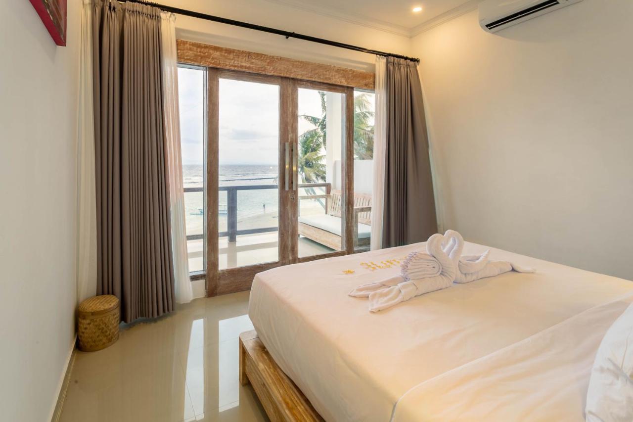 Utama Villas Beach Front Candidasa Exteriör bild
